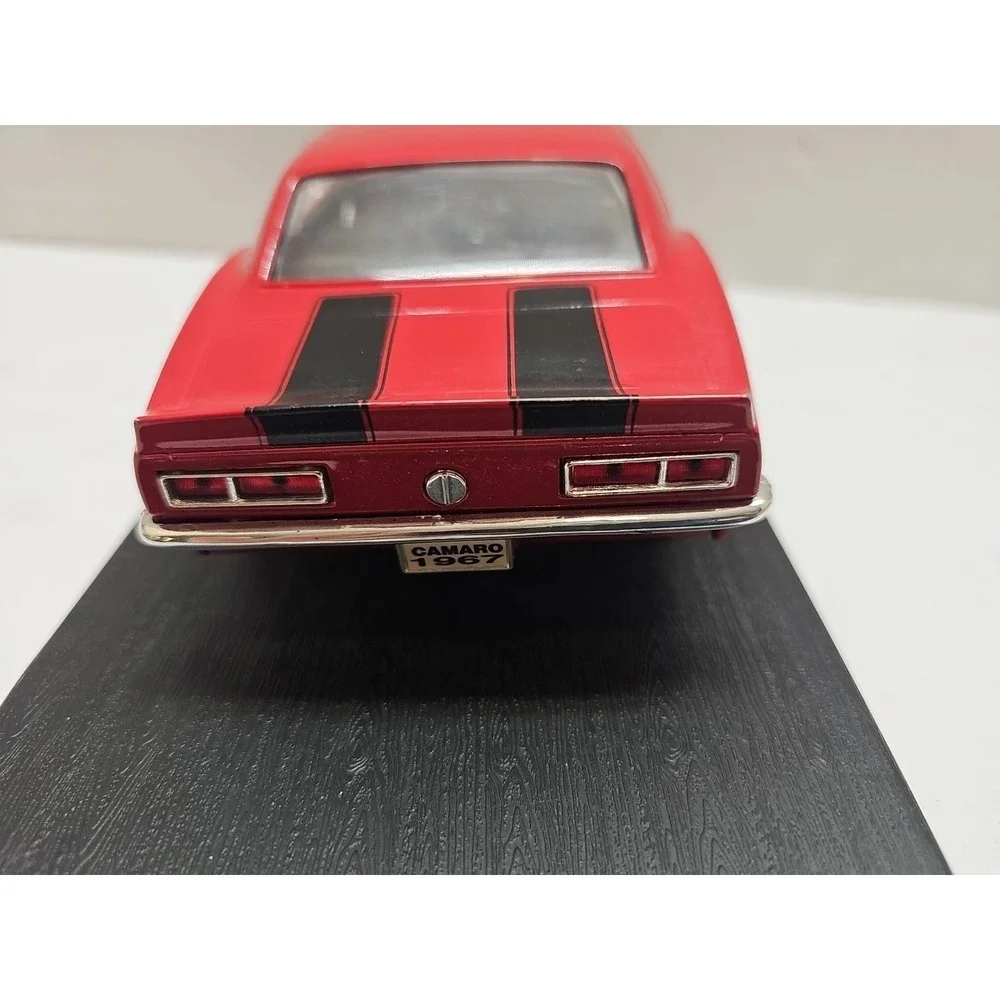 Road Legends Diecast 1:18 - 1967 Chevrolet Camaro Z-28 - Red (1998)